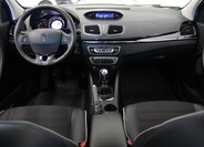 Renault Fluence 8