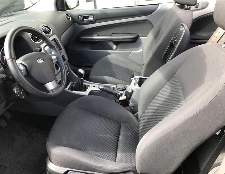 Ford Focus 9