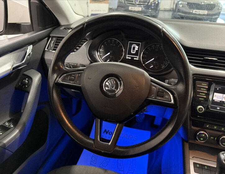 Škoda Octavia 21