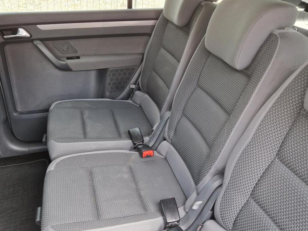 Volkswagen Touran 21