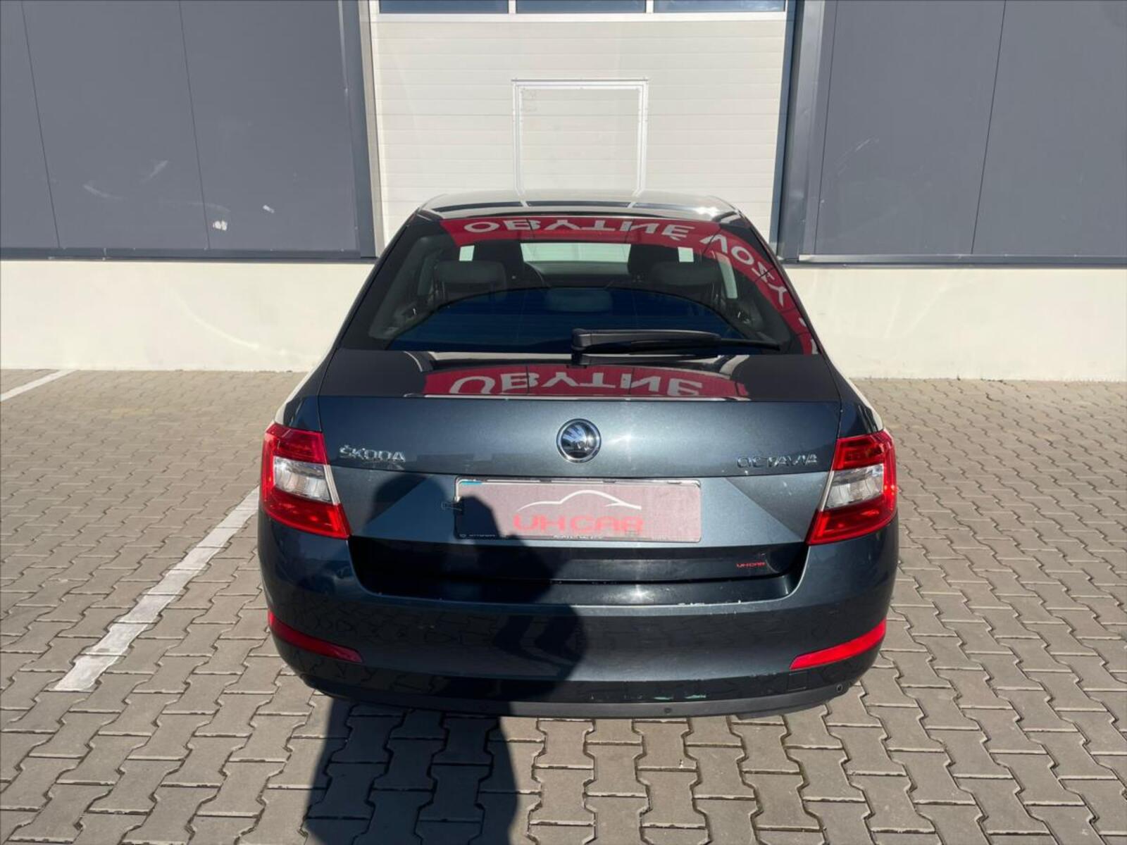 Škoda Octavia 8