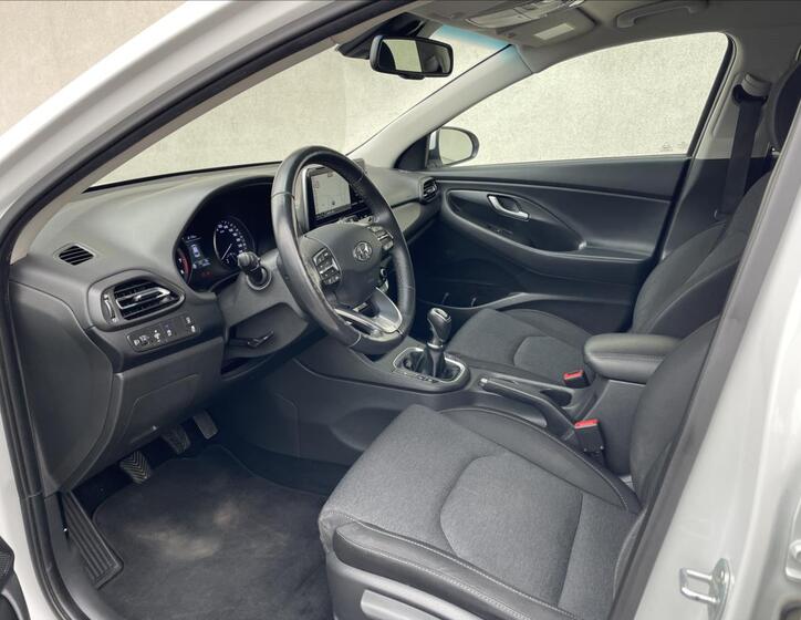 Hyundai i30 13