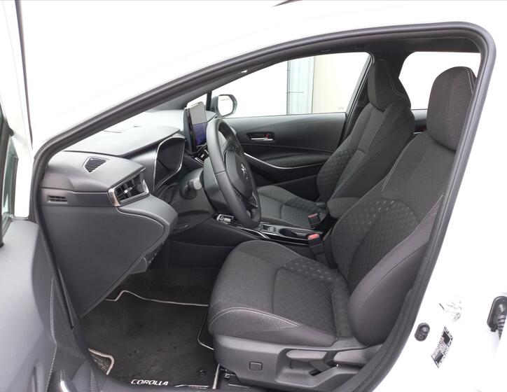 Toyota Corolla 8