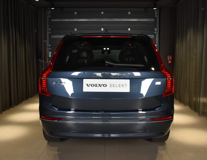 Volvo XC90 5