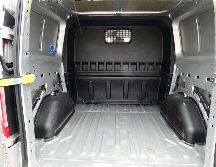 Ford Transit Custom 12