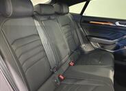 Volkswagen Arteon 7