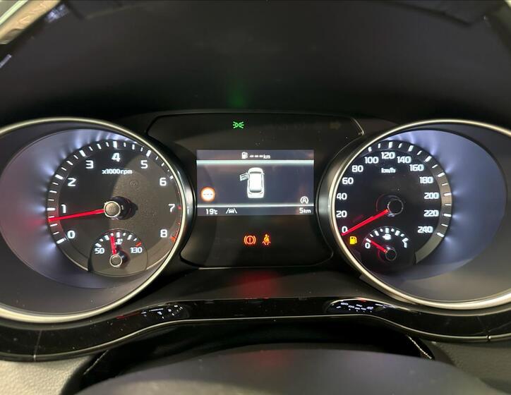 KIA Ceed 11