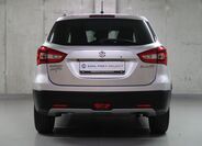 Suzuki SX4 6