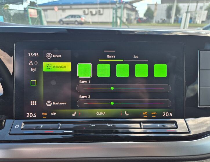 Volkswagen Multivan 30