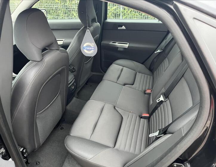 Volvo S40 12
