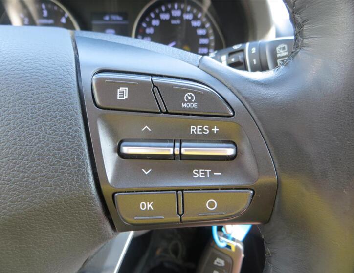 Hyundai i30 17