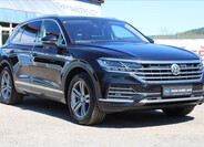 Volkswagen Touareg 3
