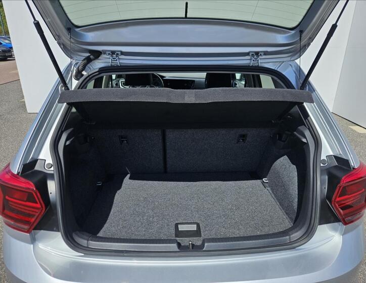 Volkswagen Polo 11
