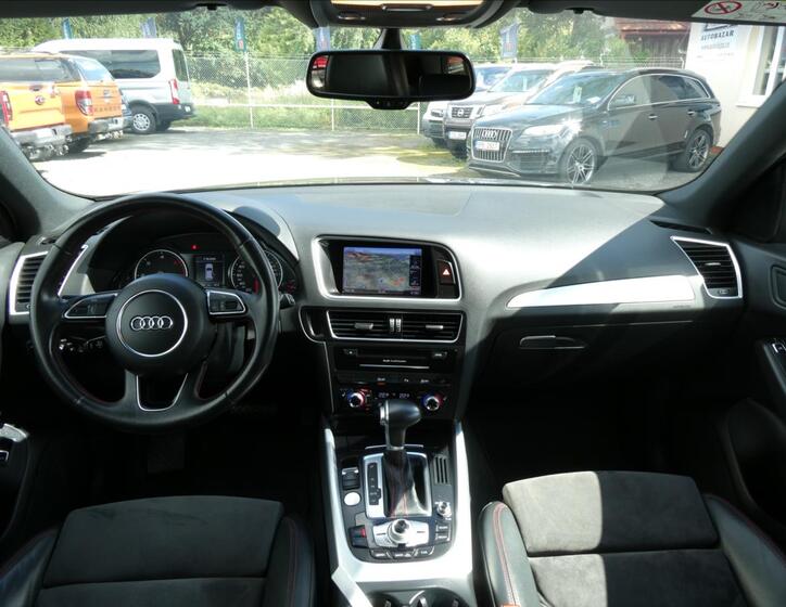 Audi Q5 30