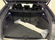Audi Q8 28