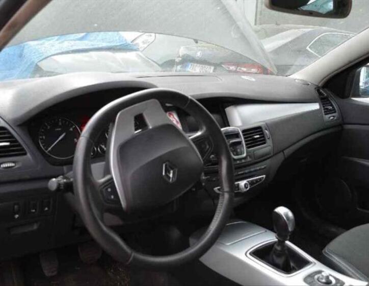 Renault Laguna 17