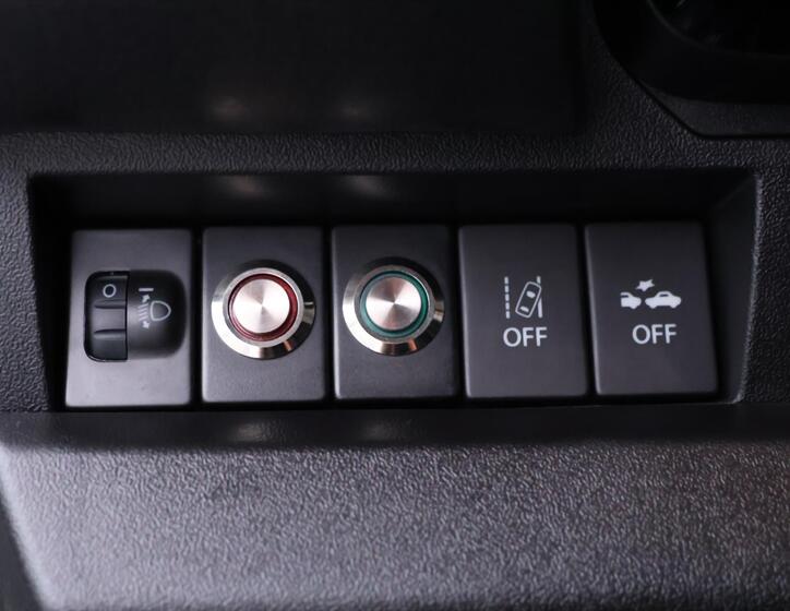 Suzuki Jimny 15