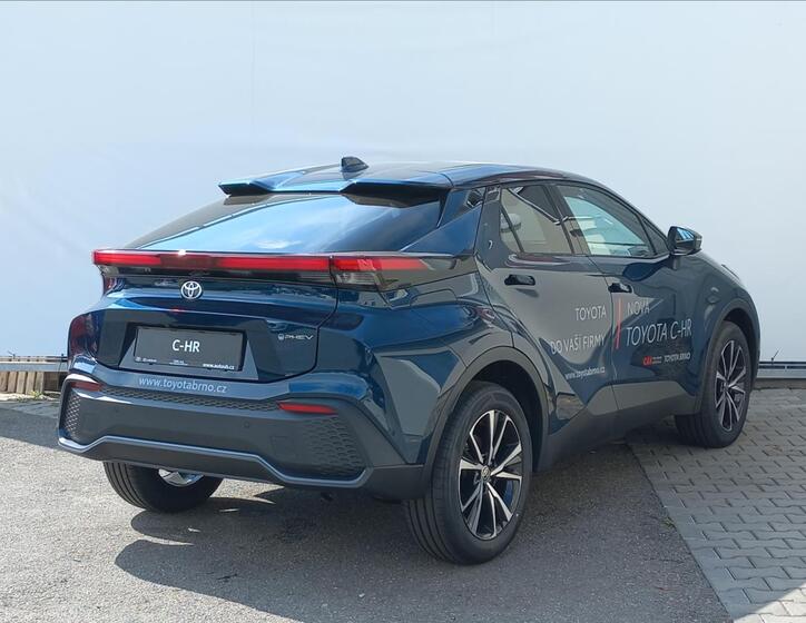 Toyota C-HR 3