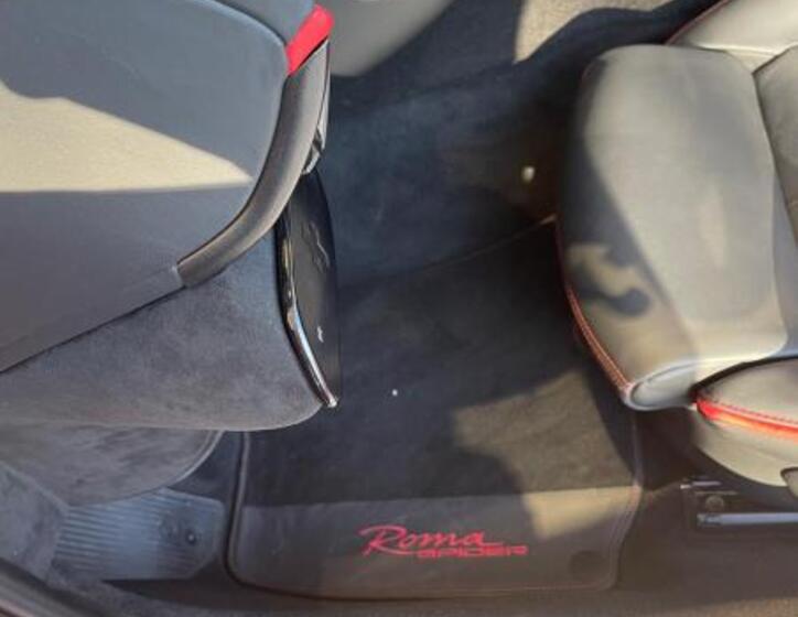 Ferrari Roma 15