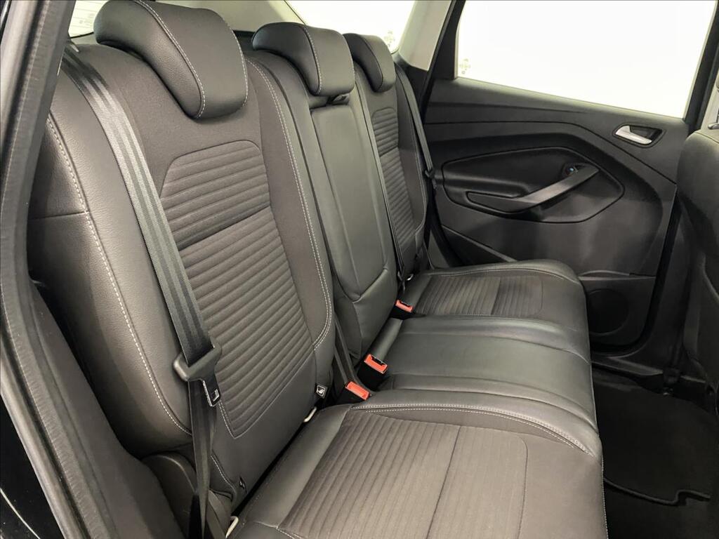 Ford Kuga 7