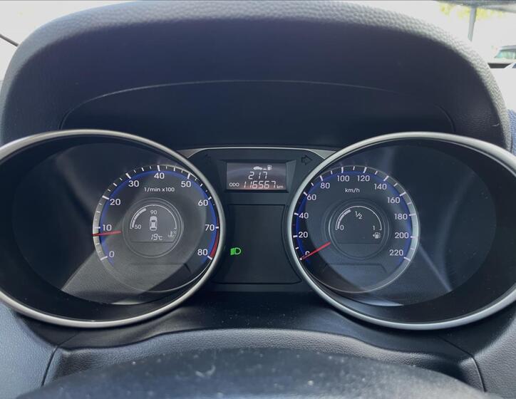Hyundai ix35 11