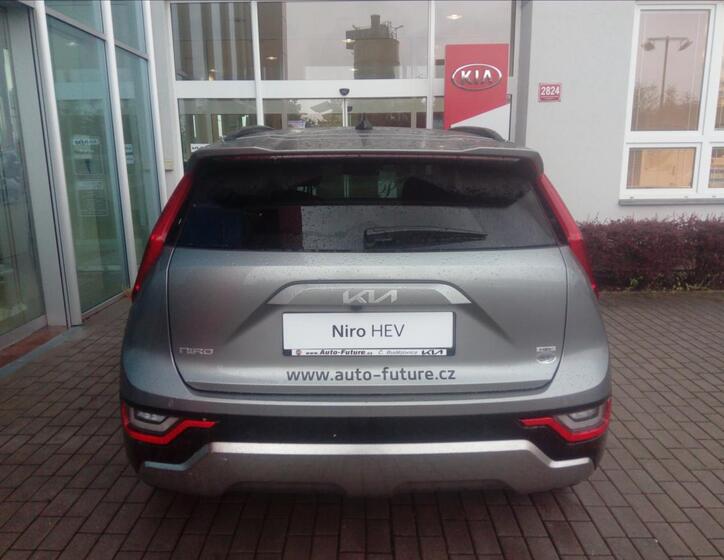 KIA Niro 4
