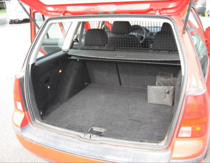Volkswagen Golf 11