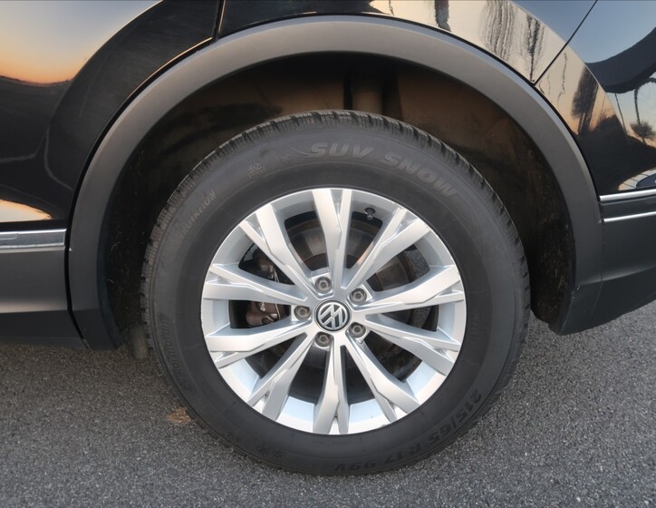 Volkswagen Tiguan 42