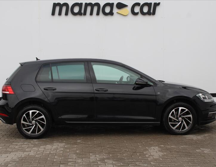 Volkswagen Golf 8