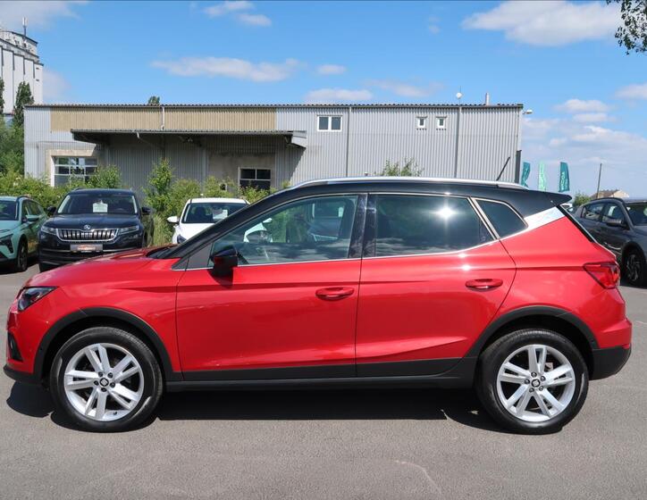Seat Arona 6
