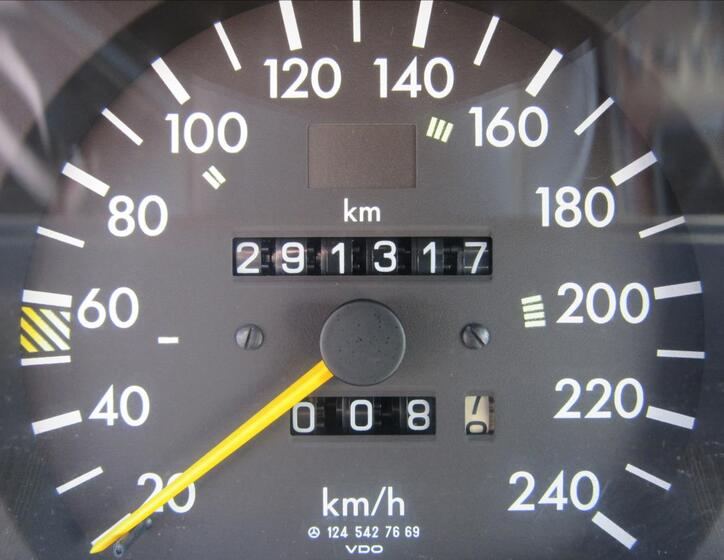 Mercedes-Benz Třídy E 15