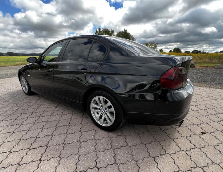 BMW Řada 3 7