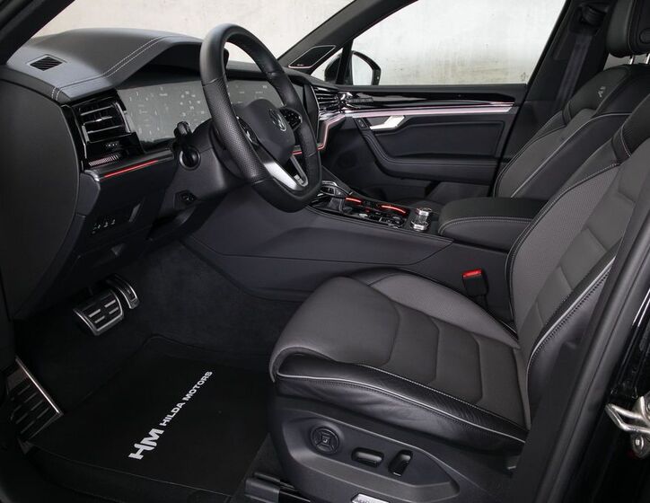 Volkswagen Touareg 12