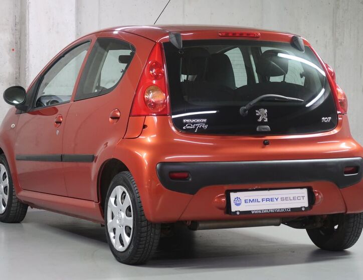 Peugeot 107 7