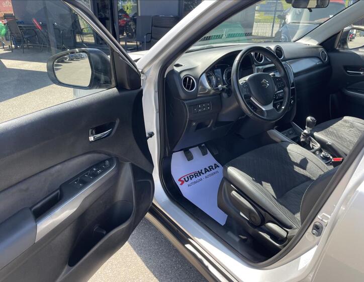 Suzuki Vitara 9