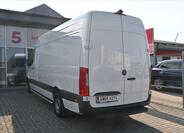 Mercedes-Benz Sprinter 3