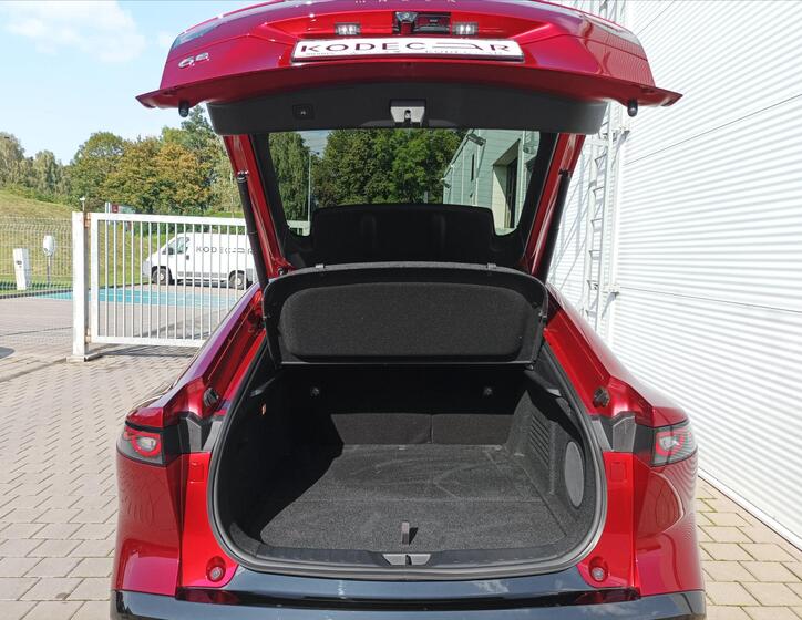 Mazda 6e 7