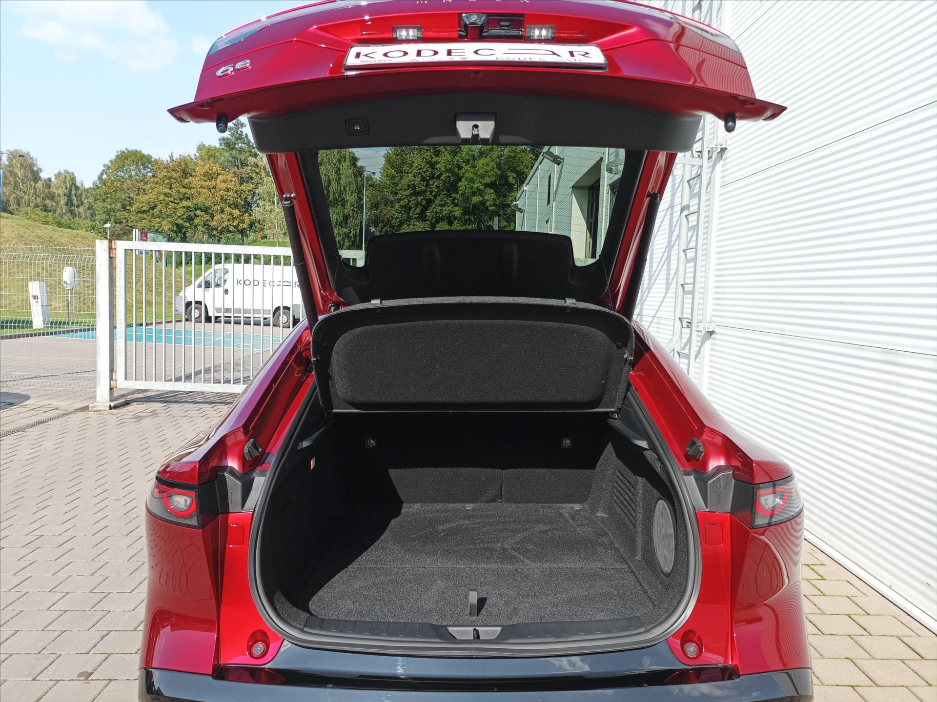 Mazda 6e