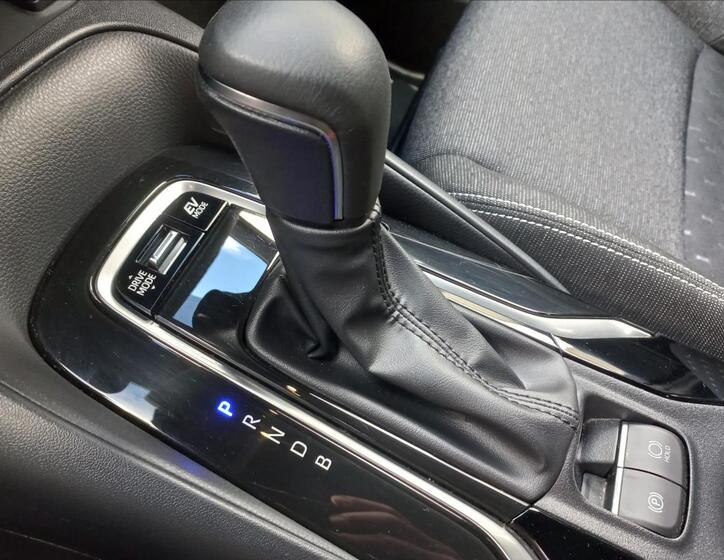 Toyota Corolla 15