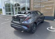 Toyota C-HR 2