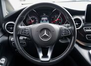 Mercedes-Benz Třídy V 32
