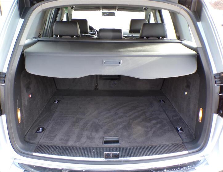 Volkswagen Touareg 15