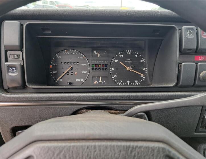Volkswagen Golf 23