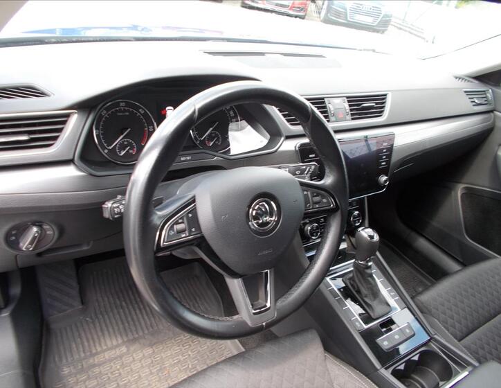 Škoda Superb 21