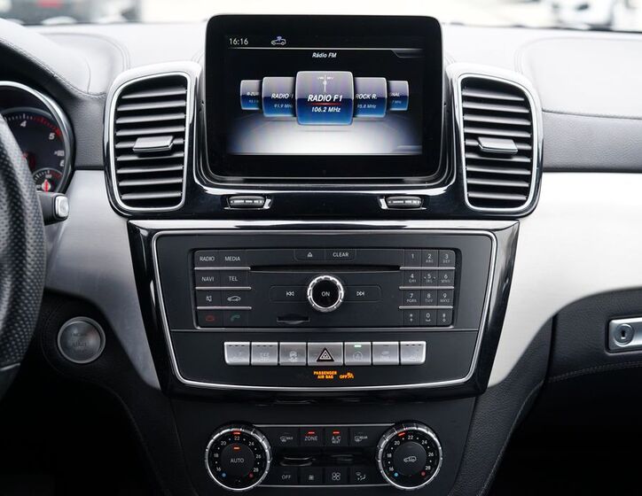 Mercedes-Benz GLS 43