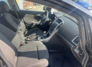 Opel Astra 10