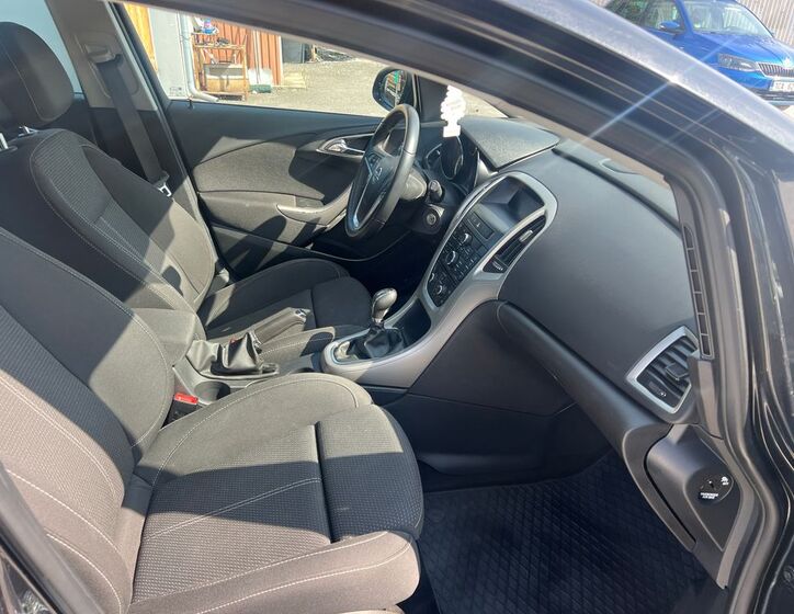 Opel Astra 10