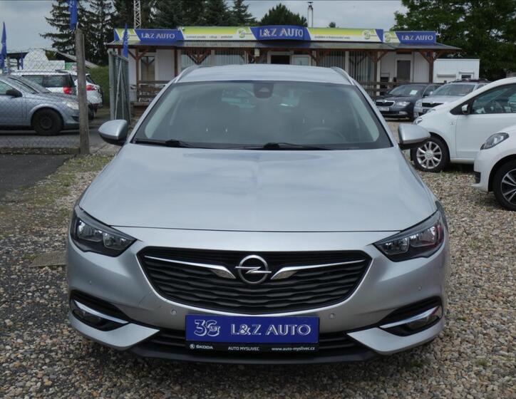 Opel Insignia 2