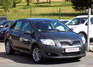 Toyota Auris 2