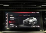 Audi Q8 19